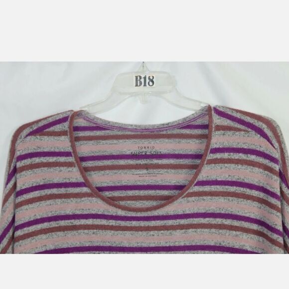 TORRID SWEATER SUPER SOFT Lightweight 3 3x 24 NEW. - Picture 8 of 8